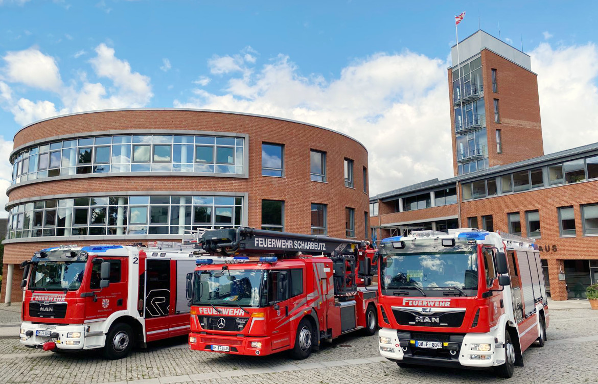 Feuerwehr am Gemeindehaus